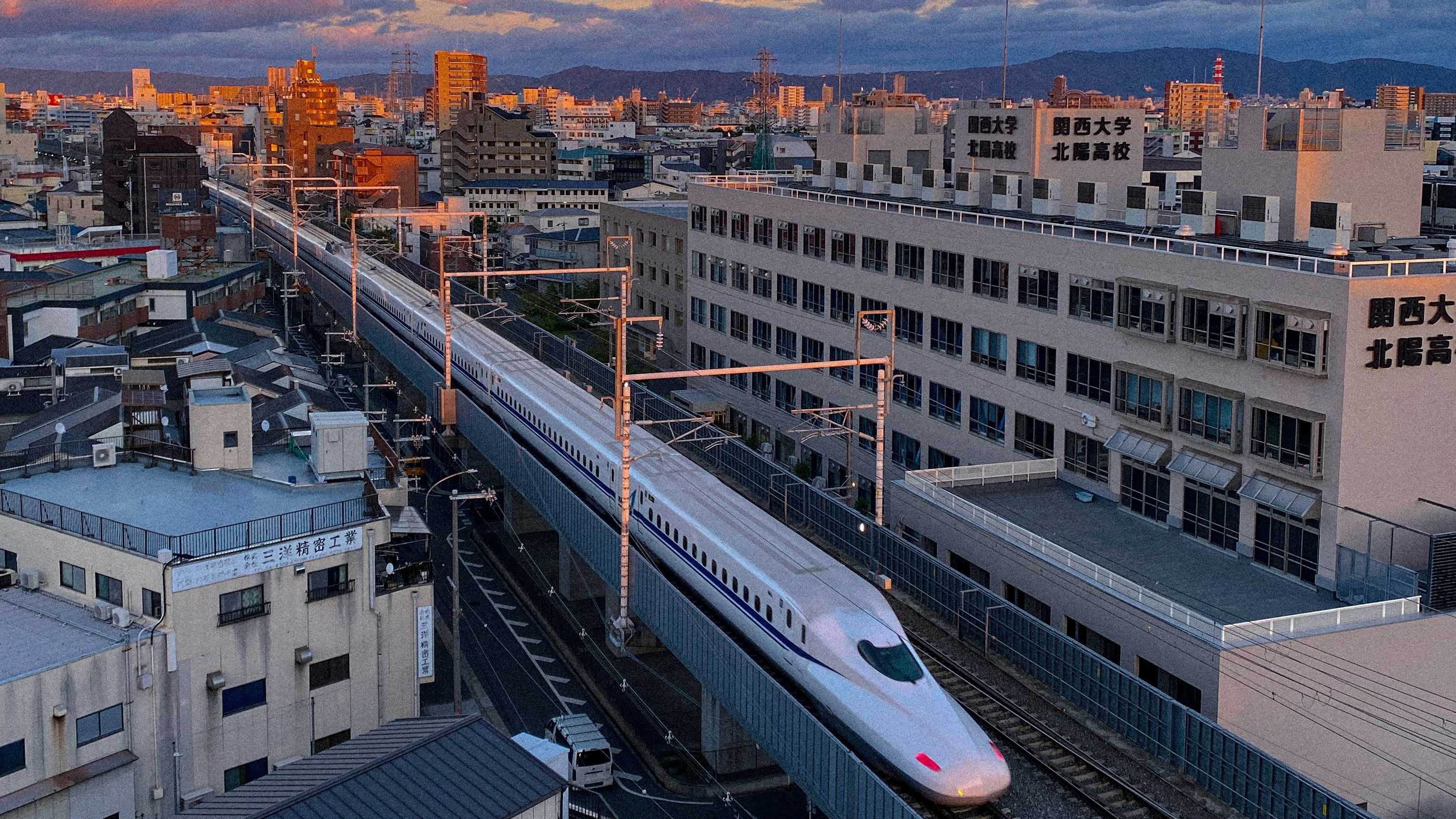 Tokyo to Osaka: Shinkansen
