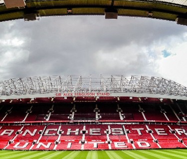 Trains to Old Trafford: Your Ultimate Guide