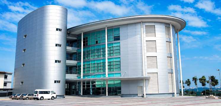 Universitas & Innovation Hub
