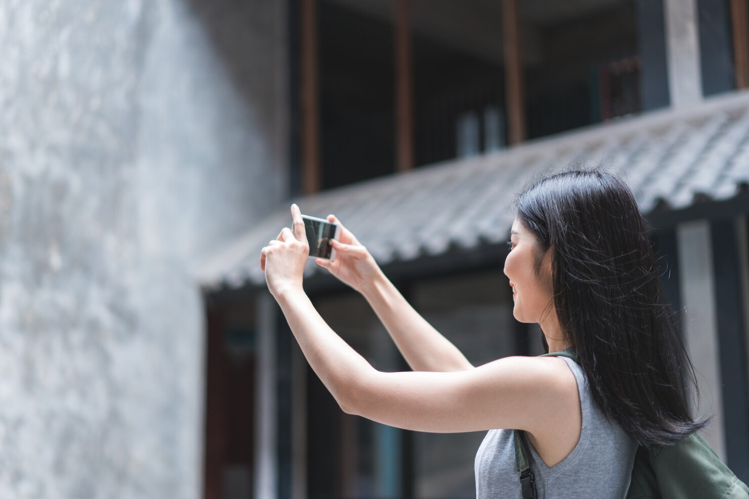 Use eSIM while travelling