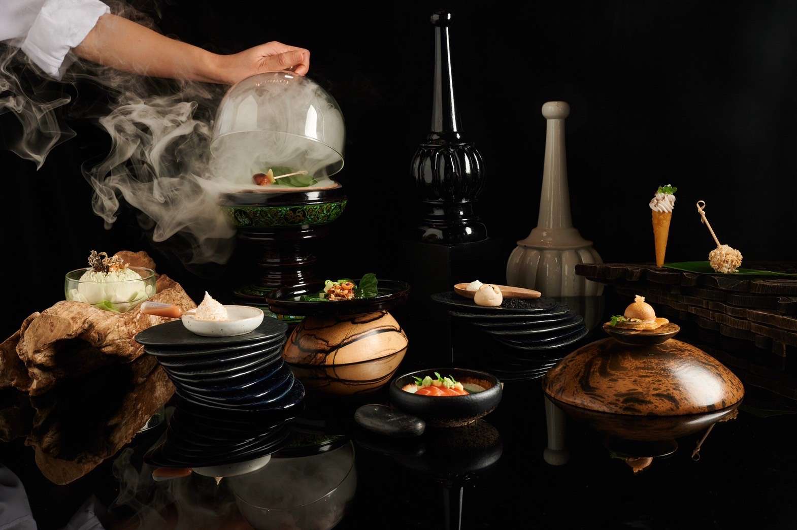 スラブア・バイ・キンキン（Sra Bua by Kiin Kiin）