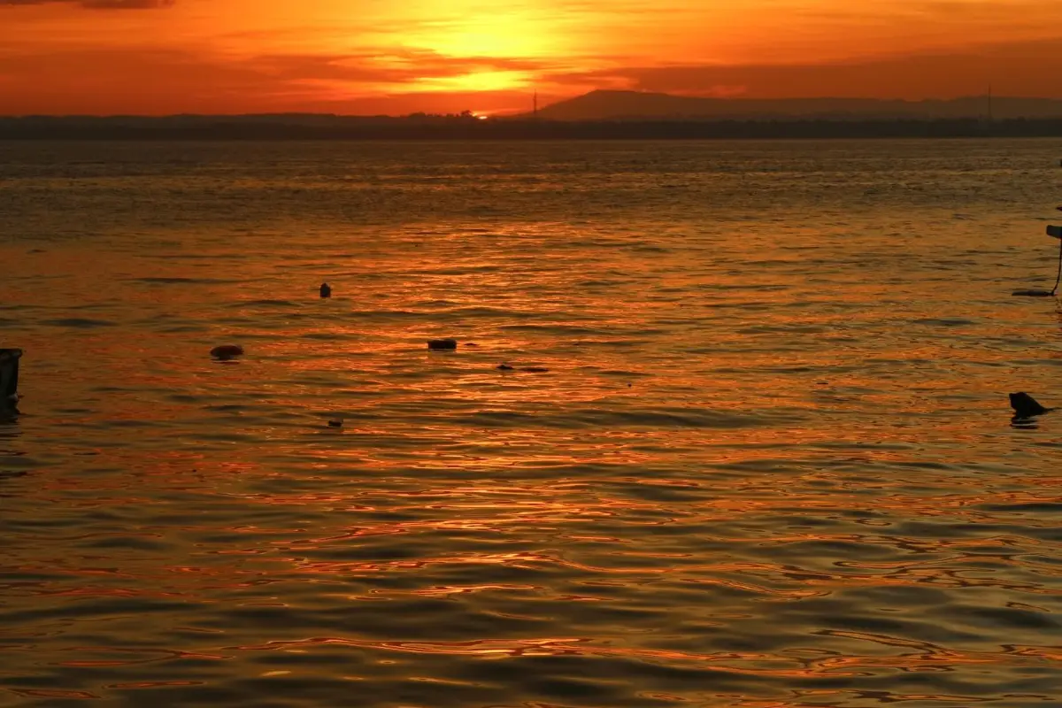 Pantai Melawai