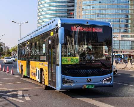 厦门机场到市中心怎么走？交通方式、时间与费用攻略