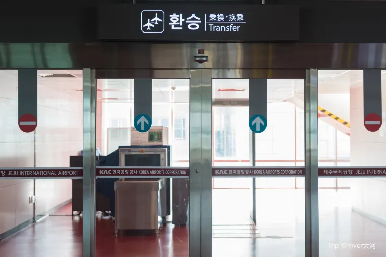 移動時間・費用の比較