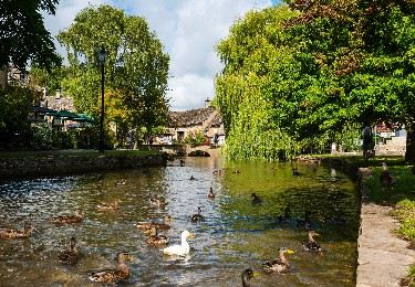 London to Cotswolds Staycation: Trains, sights & itinerary