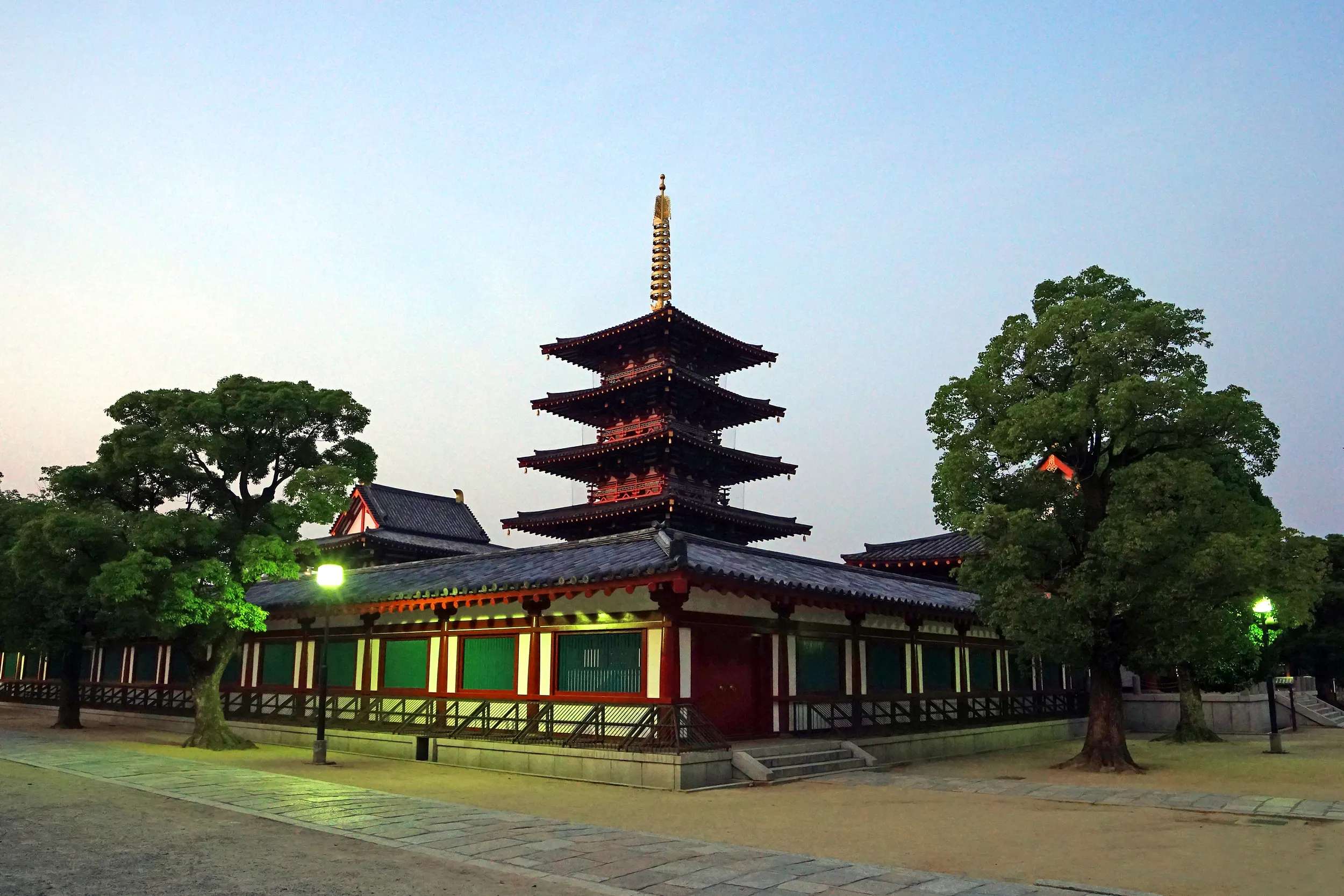 Übernachtung in Tennoji