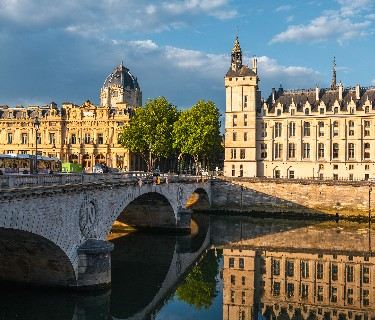 Treno per Parigi: come arrivare dall’Italia alle Galeries Lafayette