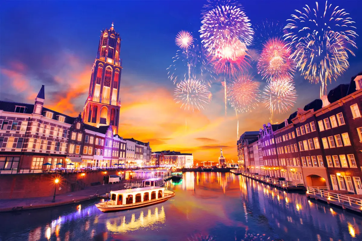 ハウステンボス九州一大花火まつり（長崎県）