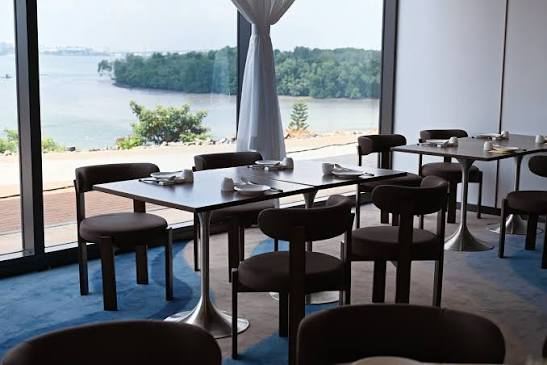 Reef Seafood Restaurant