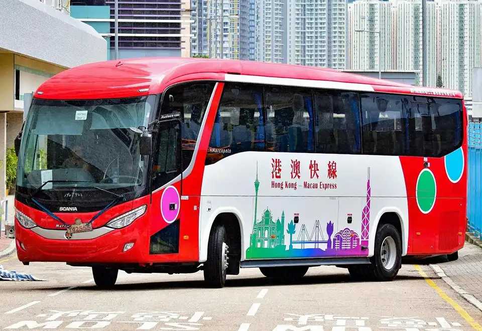 跨境直通巴士