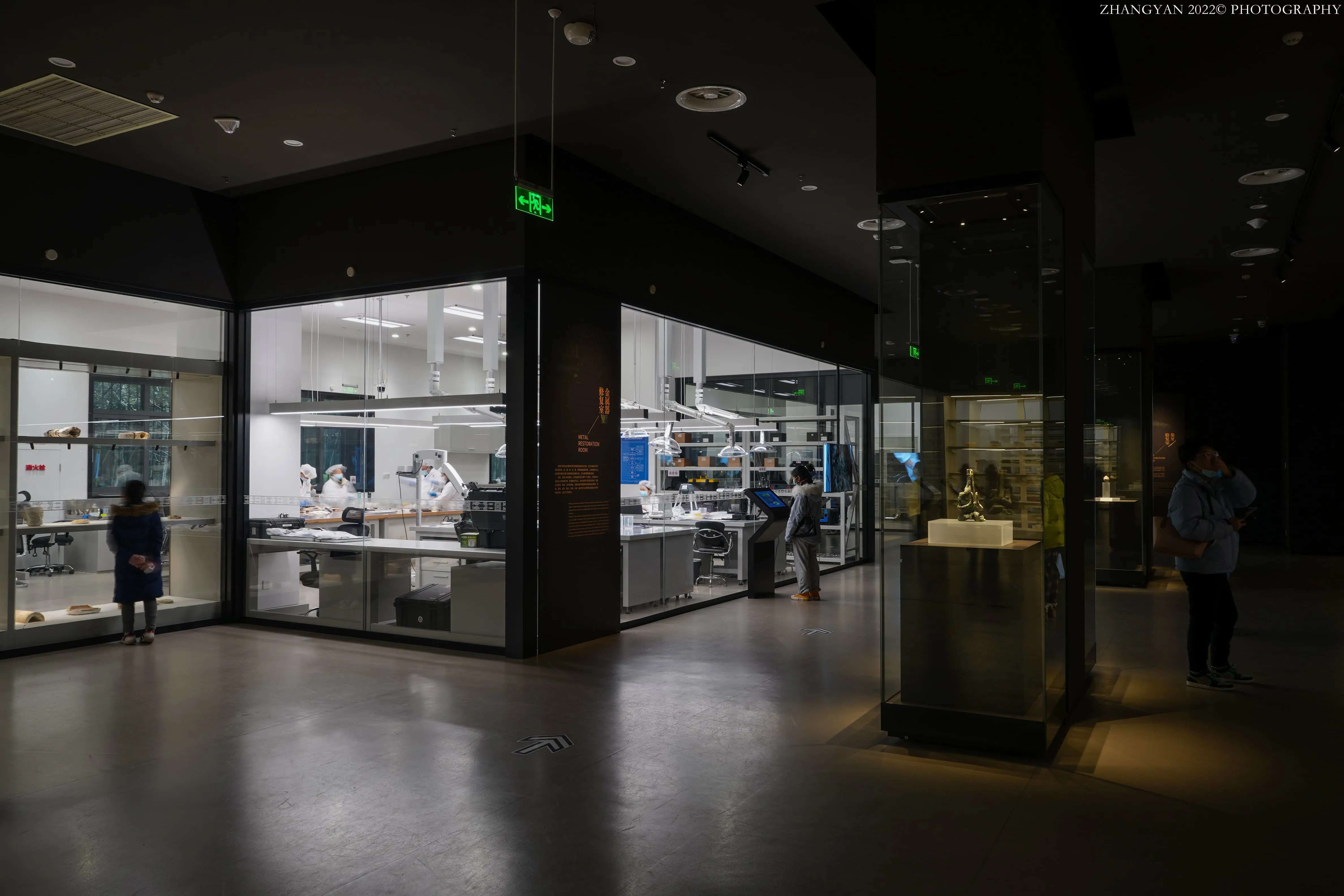 三星堆博物館 | 文物修復館（考古方艙）