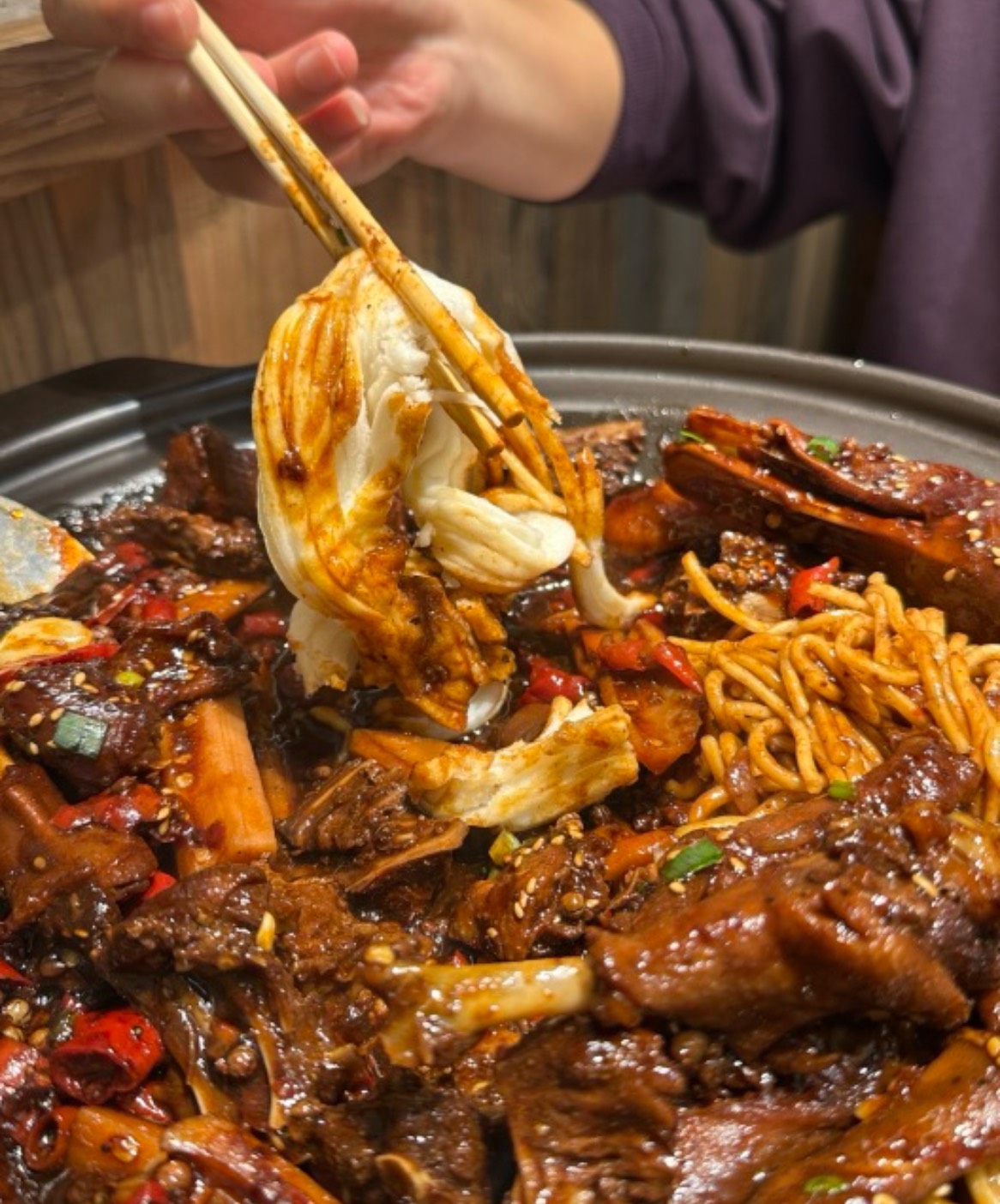 回味黑鴨煲