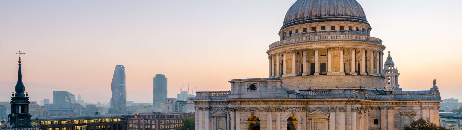 Getting the train to St Paul’s Cathedral: Nearest station and Popular Routes