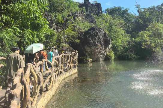 สะพานเทียนซิงเฉียว น้ำตกหวงกั่วซู่