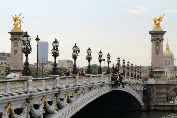 ・アレクサンドル3世橋(Pont Alexandre III)