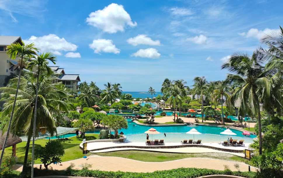 Sanya, Hainan: The Beach Honeymoon