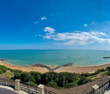 Your perfect train journey to Folkestone Beach