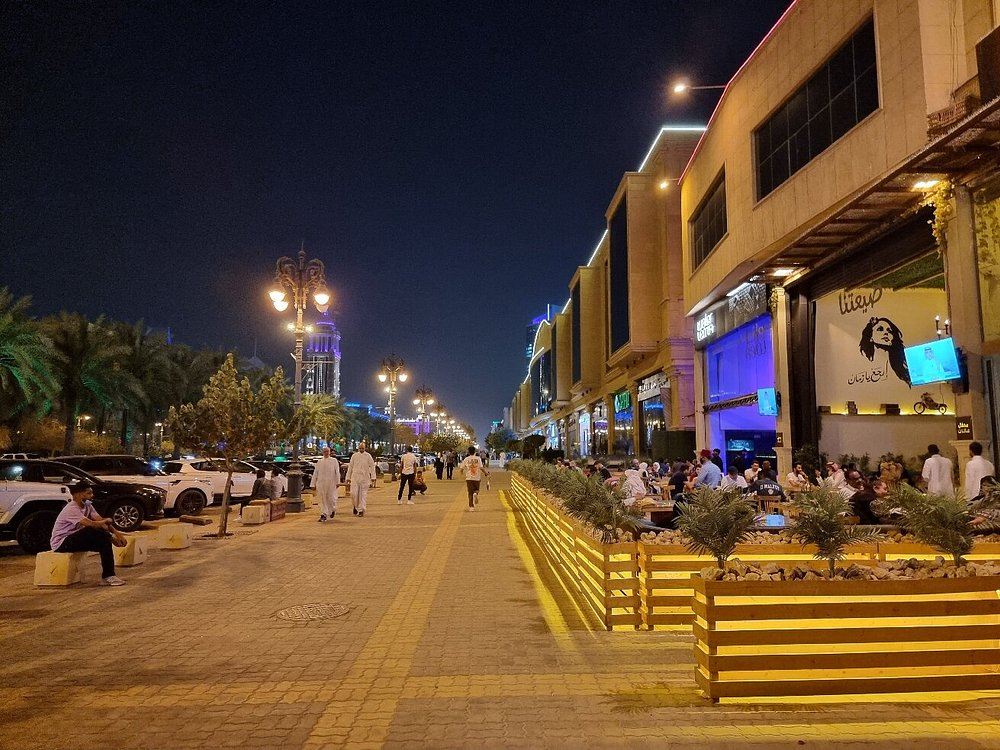Tahlia Street