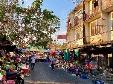 ตลาดมีนบุรี