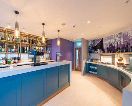 アスパイアラウンジ（Aspire Lounge）｜マンチェスター空港T1・2