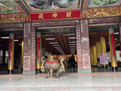 高雄關帝廟財神殿