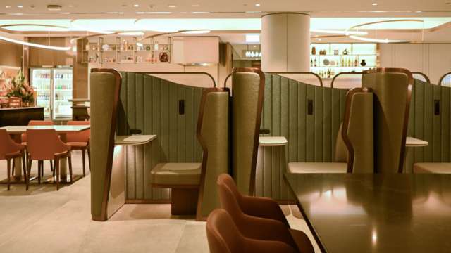 Singapore Airlines SilverKris Lounge（シルバークリス）