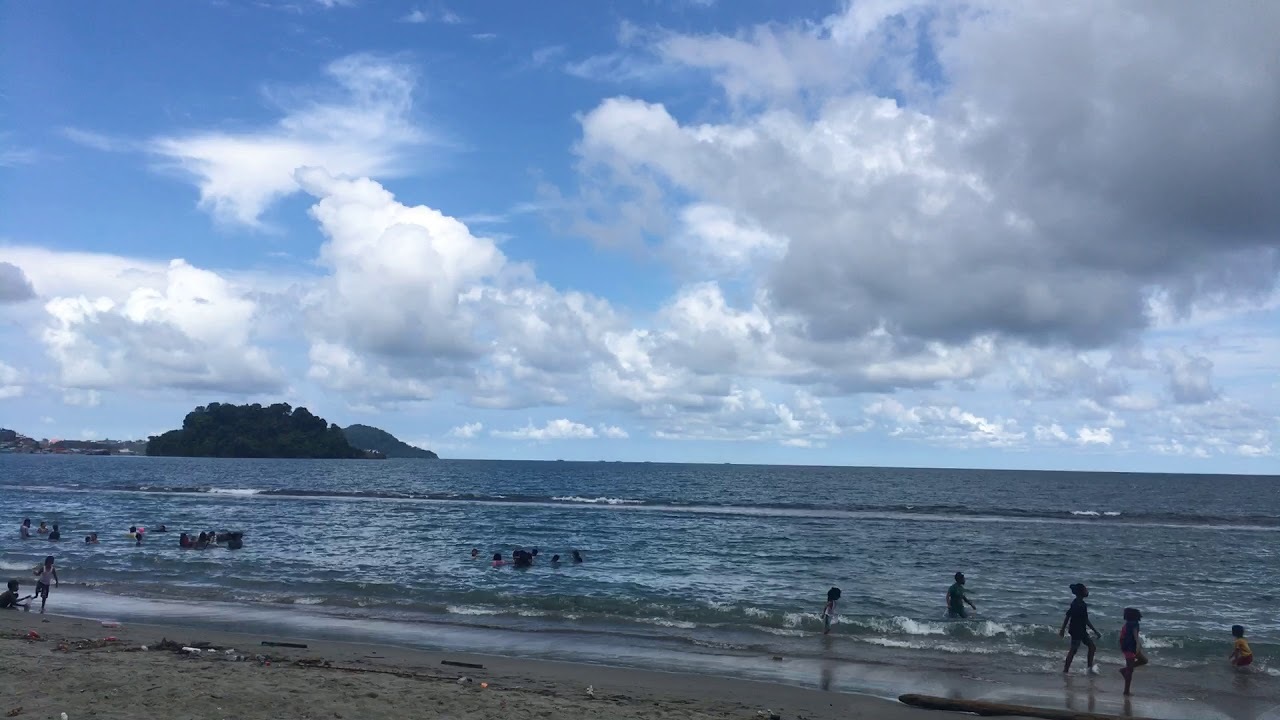 pantai hamadi