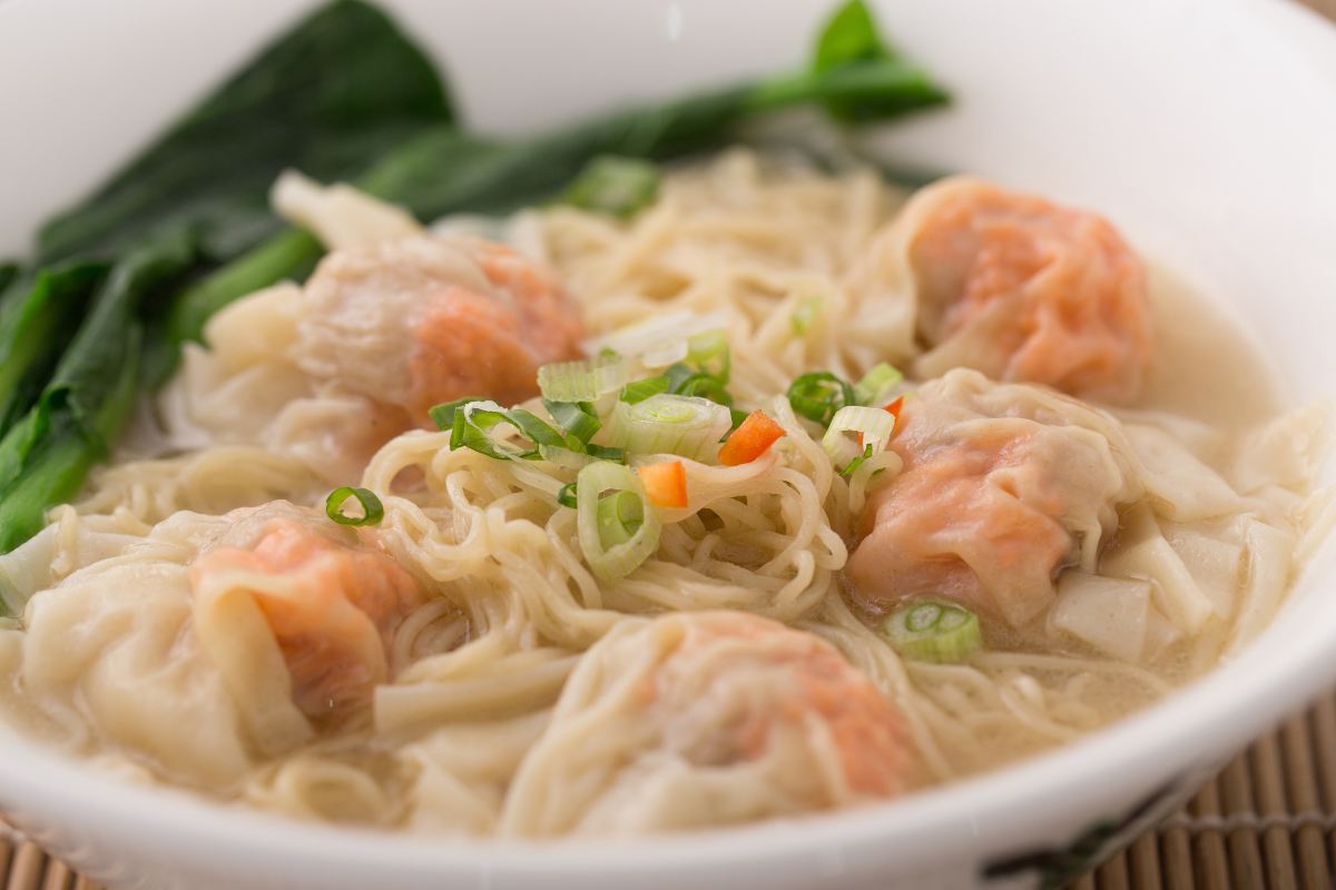 雲呑麺（ワンタンミェン）