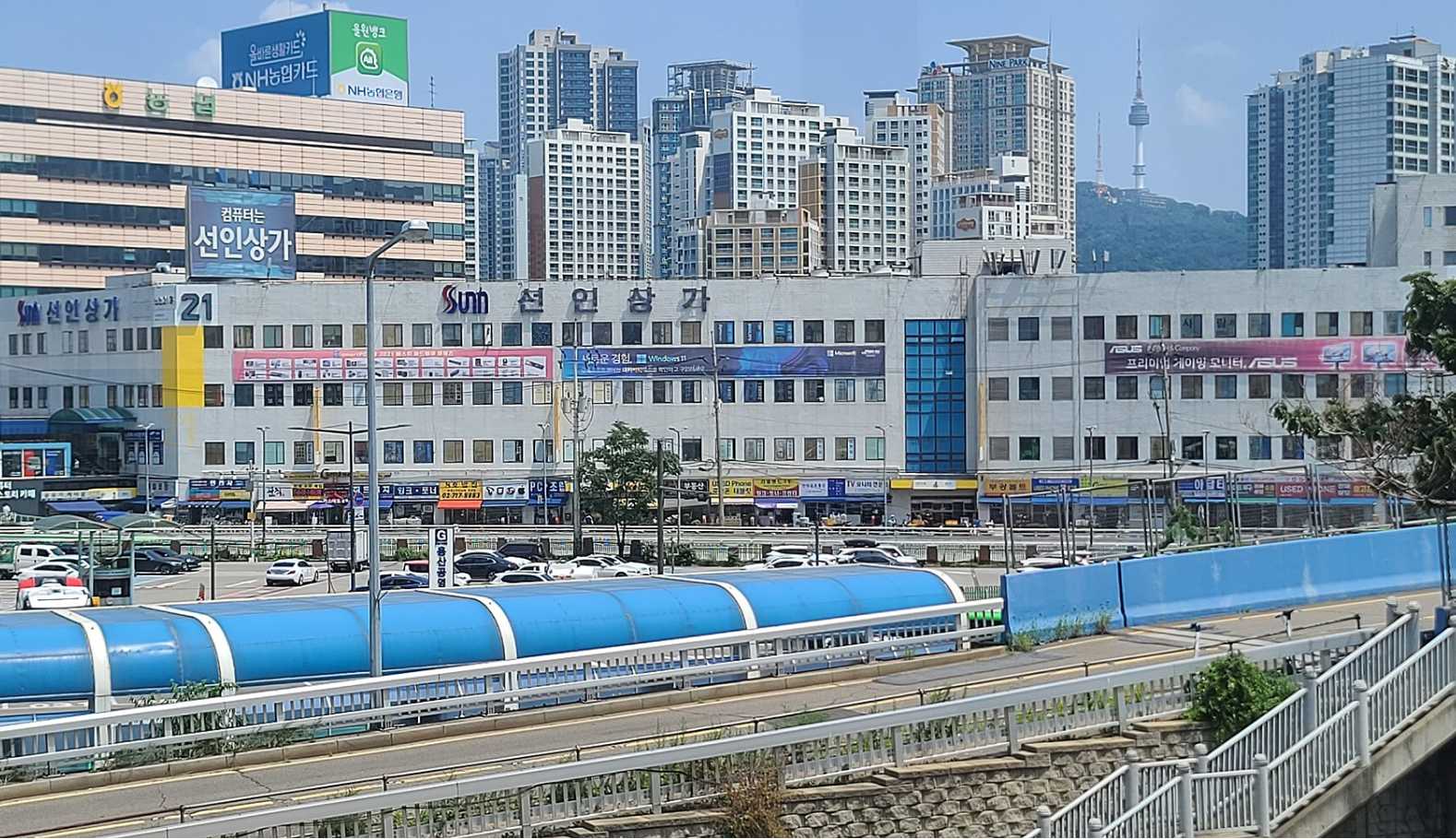 Appliances Shop in Korea