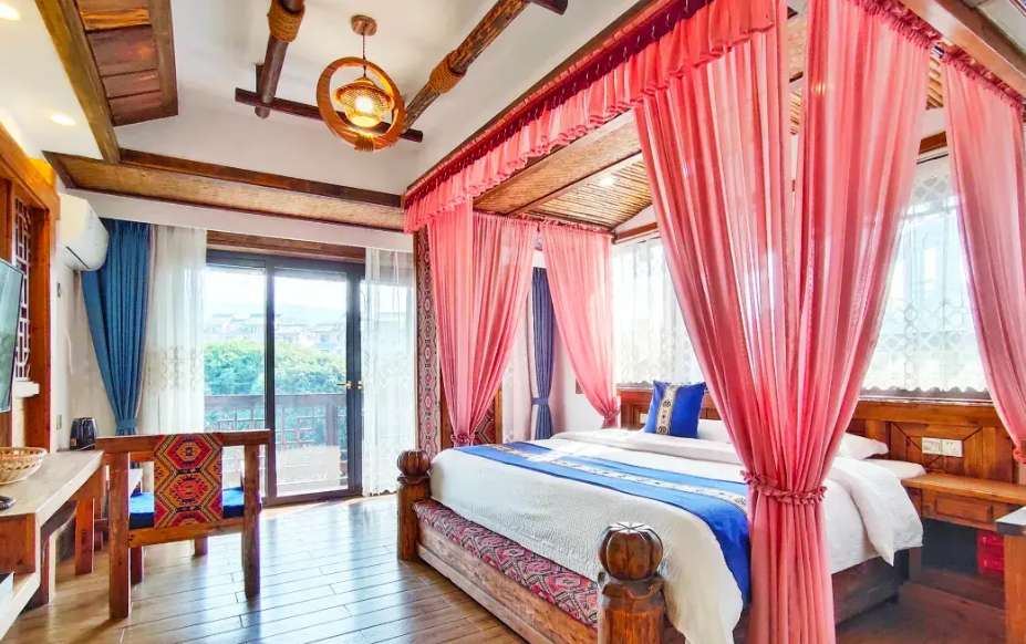 Zhangjiajie Wuling Spring Inn