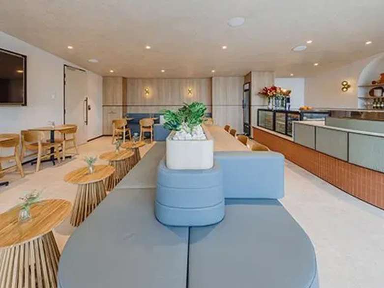 Plaza Premium Lounge