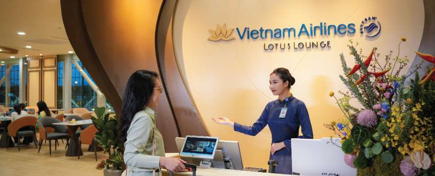 Vietnam Airlines's Lotus Lounge