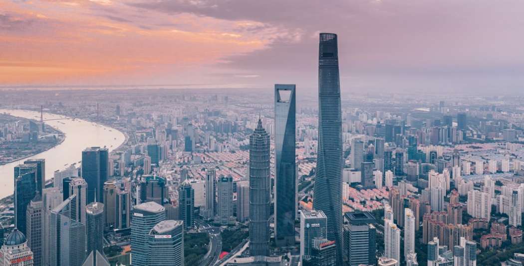 About Shanghai Tower: Height, Facts & Location 