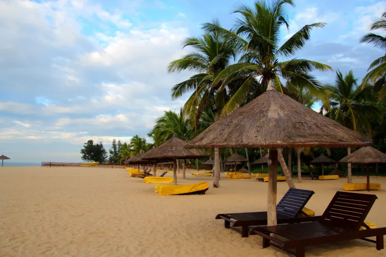 Sanya Winter