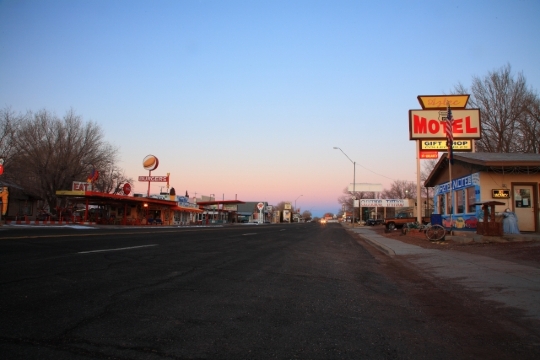 モーテルとホテルの違いを理解して「自分に合う宿」を選ぼう