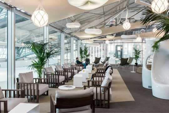 キャノピーラウンジ（The Canopy Lounge）