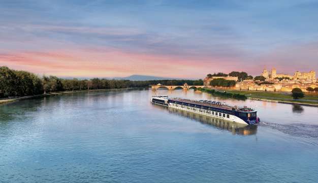 tur kapal sungai rhone