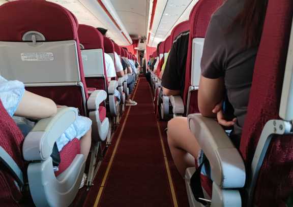 お盆に飛行機が混雑しやすい日