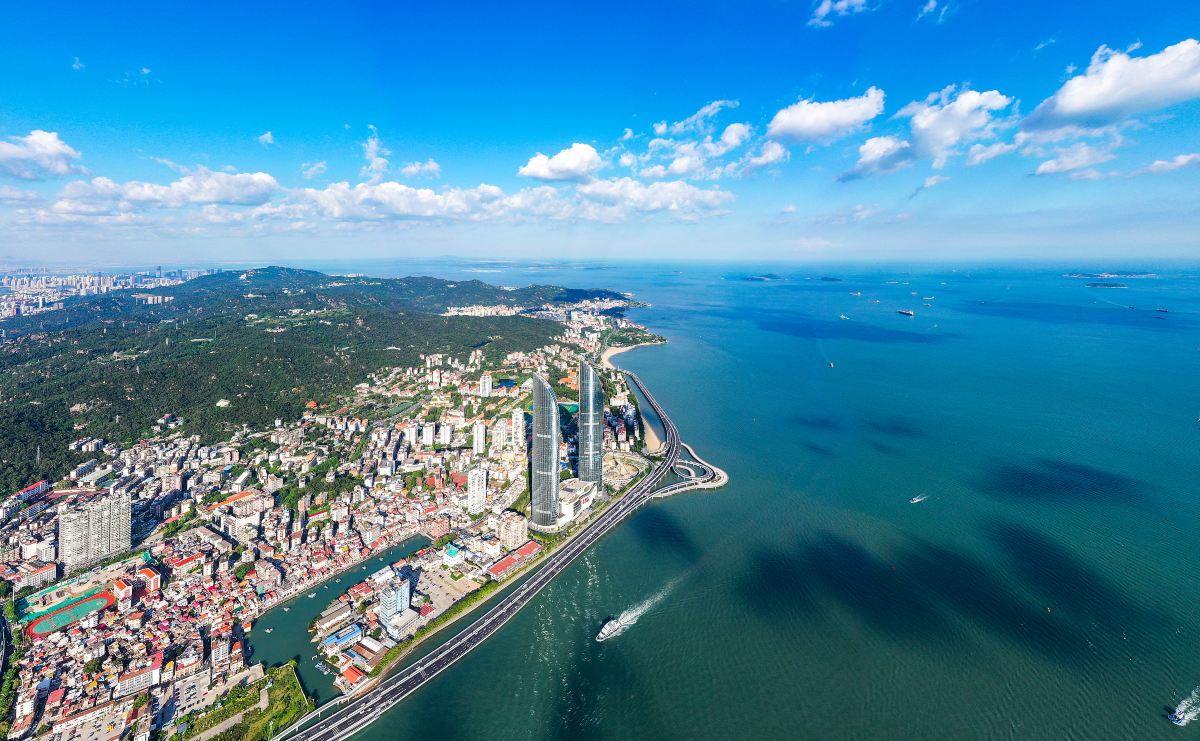 Getting To & Around Xiamen