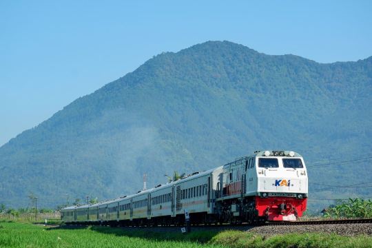 naik kereta ke banyuwangi