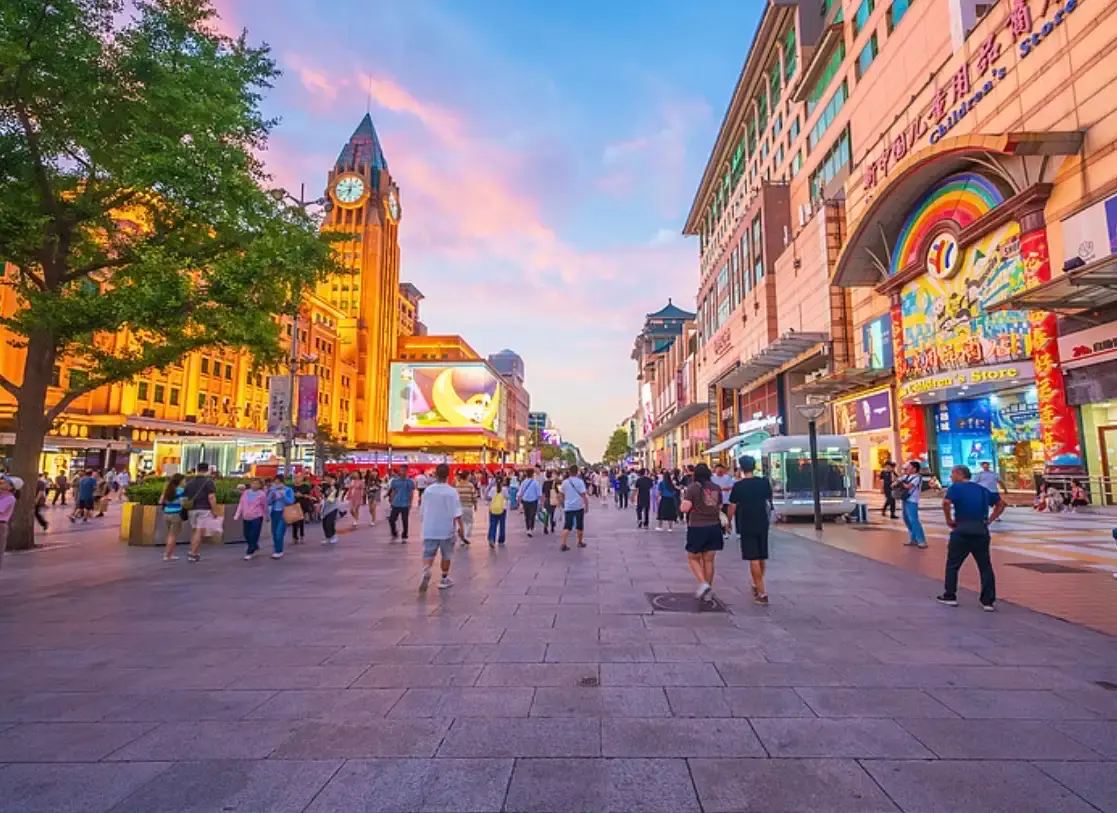 ถนนหวังฝูจิ่ง (Wangfujing Street)