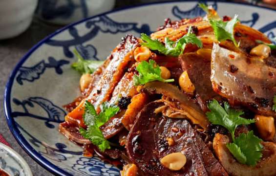 Things to do in Chengdu | Couple's Sliced Beef in Chili Sauce 