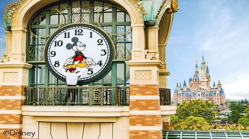 Mickey Avenue — входная зона в Шанхайском Диснейленде