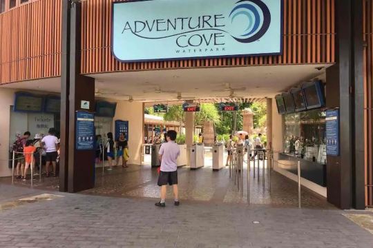 Entrance at Adventure Cove Waterpark