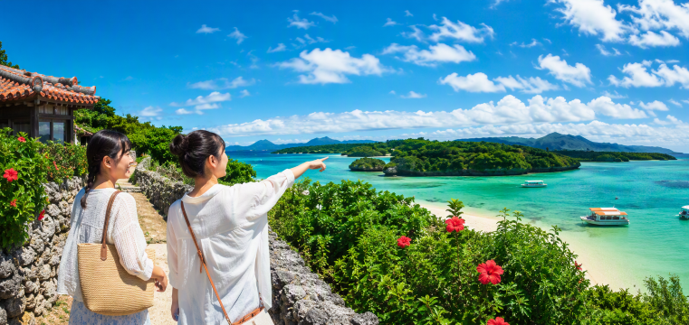 沖縄旅行する日本人