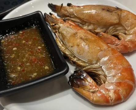 บุฟเฟ่ต์ Copper Beyond | กุ้งย่างตัวใหญ่