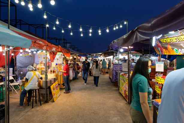 ตลาดสตาร์ไนท์บาร์ซ่า