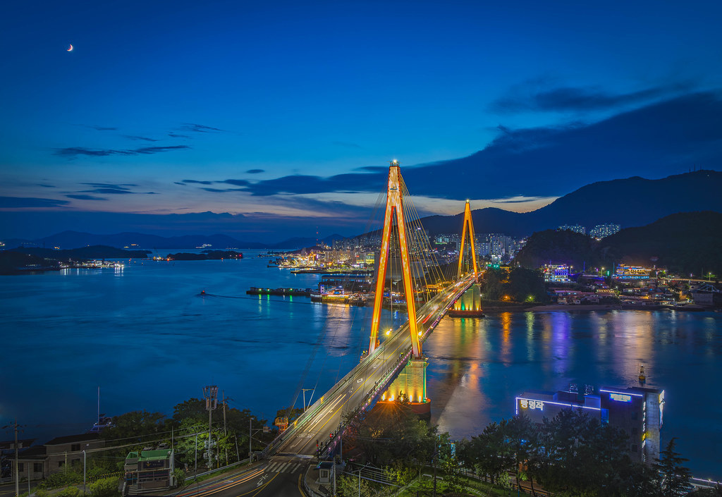 Dolsan Bridge