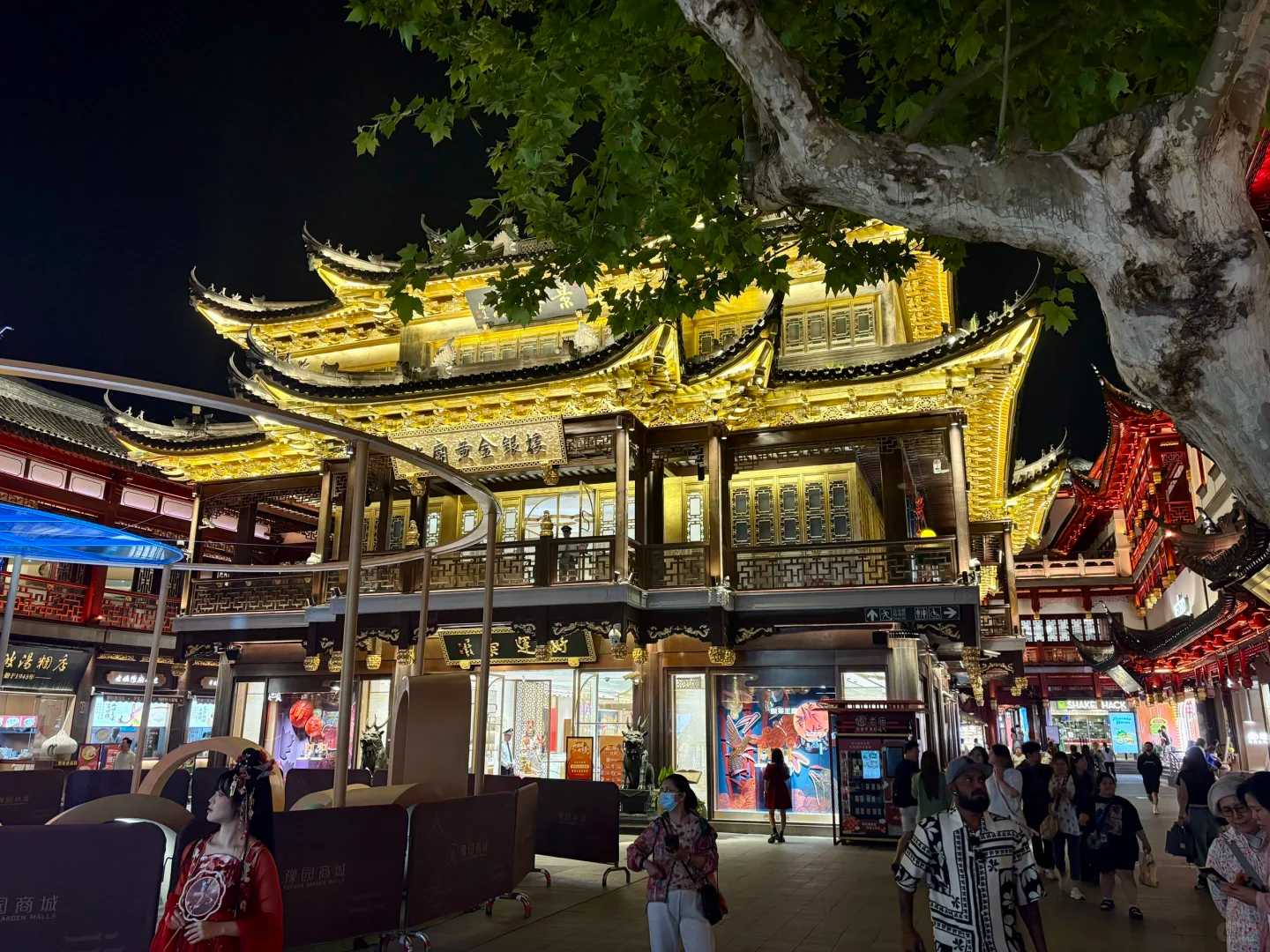 上海料理の代表メニューが楽しめる人気エリア