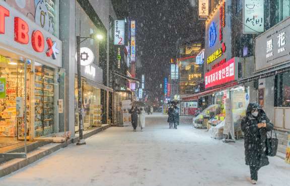 ソウルの雪で飛行機は欠航する？運航への影響と確率